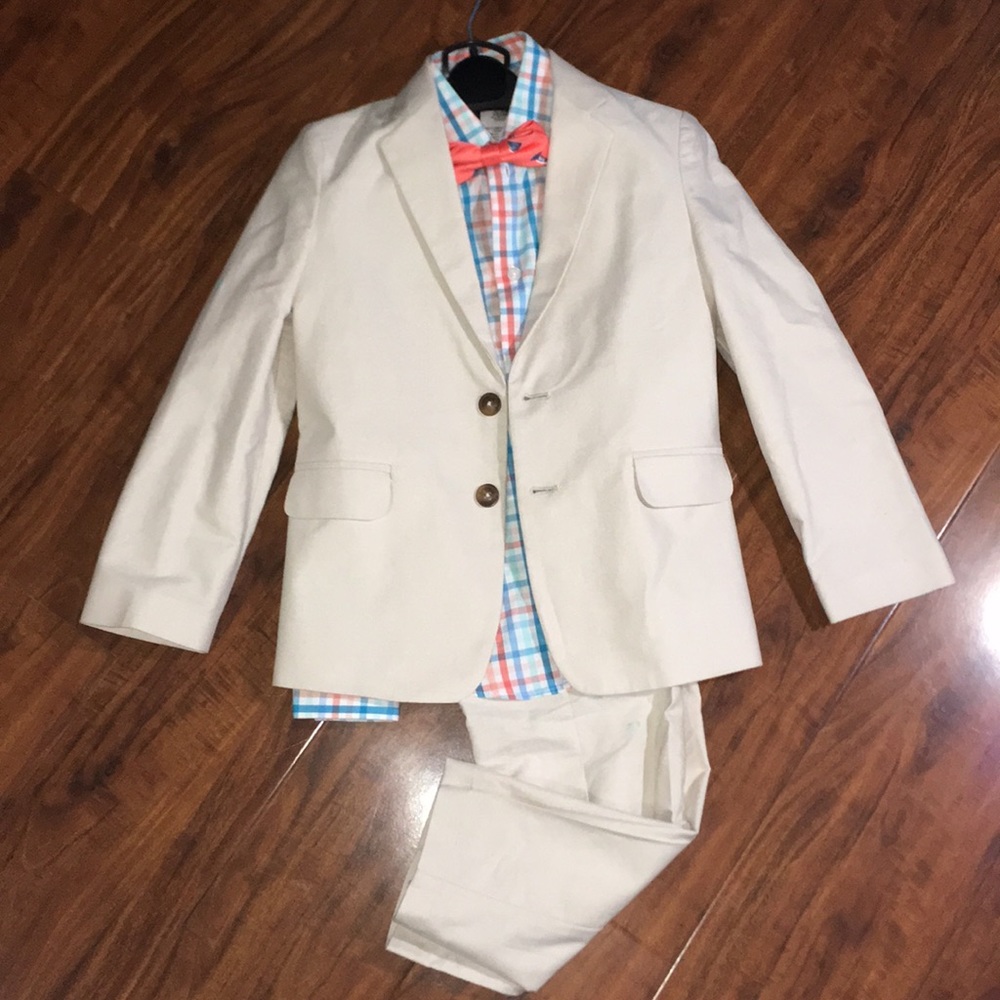 Nautica boys 7 suit (4 pieces)